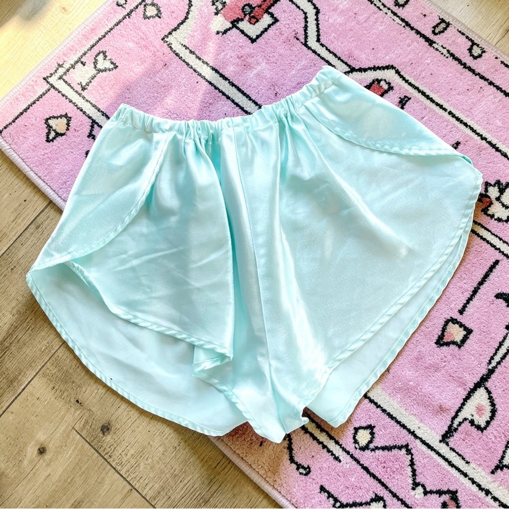 SOLD Vintage Mint Blue Cami and Shorts Sleep Set - Picture 2 of 4